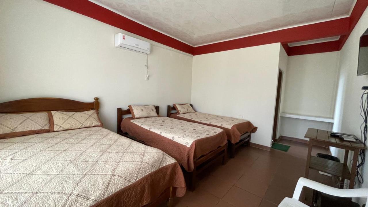 Hotel Puerto Selva Вілла Тунарі Екстер'єр фото